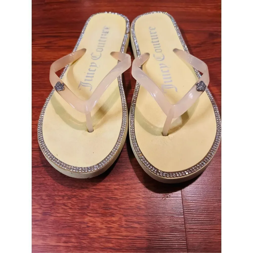 Juicy Couture Step into the sunshine Yellow flip flops 7 - Picture 2 of 12